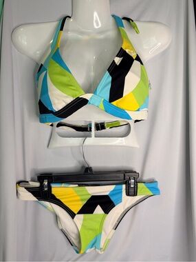 Vintage Roxy Women’s bikini , size Small.